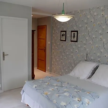 ベッド・アンド・ブレックファスト D'hotes Du Ruisseau D'argent